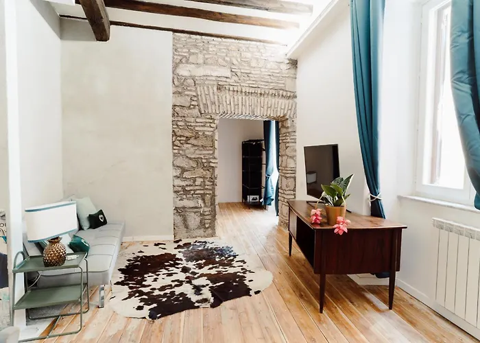 Monti Urban Loft By Valentina's Dream Апартаменты